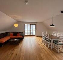 2-Zimmer-Dachgeschosswohnung inkl. Balkon und TG-Stellplatz - Eggenfelden