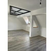 Attraktive Maisonette-Dachgeschosswohnung in Clausen - Leimen