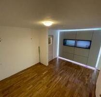 Reihenmittelhaus mit Garten, 80qm Wohnfläche +75qm Nutzfläche - München Am Hart