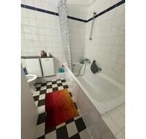 4 Zi Wohnung zu verkaufen - 55.000,00&nbsp;EUR Kaufpreis, ca.&nbsp; 90,00&nbsp;m&sup2; in Plauen (PLZ: 08525) Bahnhofsvorstadt