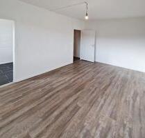 Lasst euch verzaubern von dieser herrlichen 3-Zimmer-Erdgeschoss-Wohnung mit Balkon! - Brandenburg an der Havel