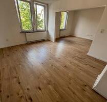 Erstbezug nach Sanierung Moderne und helle Obergeschosswohnung - Spiesen-Elversberg