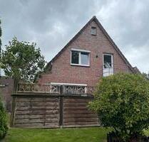 Mietwohnung im Obergeschoss - 590,00 EUR Kaltmiete, ca.  65,00 m² in Hage (PLZ: 26524)