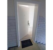 Renovierte 2 Zimmer Wohnung + KDB 62 qm + Kellerraum - Gelsenkirchen Resse