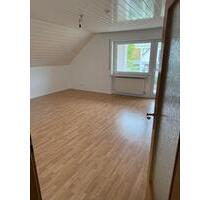 DG Wohnung Barthelmesaurach - 750,00 EUR Kaltmiete, in Schwabach (PLZ: 91126)