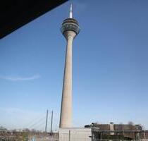 HAFEN - OFFENE EINBAUKÜCHE - PARKETT - BALKON - NÄHE WDR UND RHEINTURMM - Düsseldorf Niederkassel