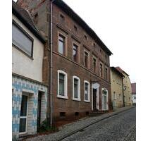 Wohn- und Geschäftshaus - 45.000,00&nbsp;EUR Kaufpreis, ca.&nbsp; 222,00&nbsp;m&sup2; in Nebra (Unstrut) (PLZ: 06642)