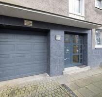 Renovierte moderne & helle Dachgeschosswohnung in ruhiger Lage - Oberhausen Borbeck