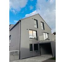 Moderne 4-Zimmer-Neubauwohnung in zentraler Lage von Straubing!