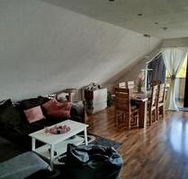 Dachgeschoßwohnung 3 ZKB, Balkon Bexbach ab 1.6.