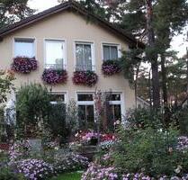 Mehrgenerationenhaus mit Garten und Pool - Neuenhagen bei Berlin