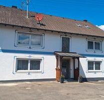 Biete Zweifamilienhaus mit Doppelgarage Provisionslos - Fischach