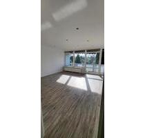 74QM² 3 Zimmer, Renoviert & Modernisiert, EBK, Bezugsfertig - Lüneburg Goseburg-Zeltberg