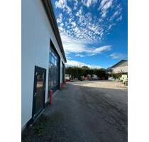 Moderne Lagerhallen mit Außenlagerfläche - Fürth