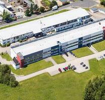 Moderne, neu renovierte Büroräume mit IT und Netzwerk Installation, GlasfaserDSL-Anschluss - Halsenbach