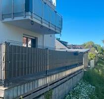 Moderne Neubauwohnung mit großem Balkon direkt am Bach - Rimpar