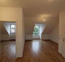 Moderne 2-Zimmer-Dachgeschosswohnung - Dachau