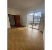 3-Zimmer-Wohnung mit Balkon in GE-Altstadt zu vermieten. (3.OG) - Gelsenkirchen