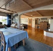 Viel Platz für Familie, Arbeiten oder als Kapitalanlage - Riedstadt