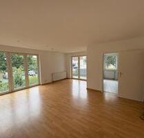 Helle ERW mit Balkon und Stellplatz - Schwerin Mueß