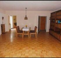 Große 2 Zimmer Wohnung mit eigenem Eingang ab 01.01.26 frei - Lissendorf