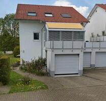 Top 3,5 Zi- Maisonette-Wohnung mit Wintergarten und Garage - Villingendorf