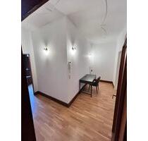 Neu renovierte Wohnung in einer historischen Altbau-Villa - Saarbrücken