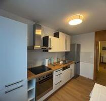 Möblierte 3-Zimmerwohnung mit Balkon in Eschborn - Frankfurt am Main Bockenheim