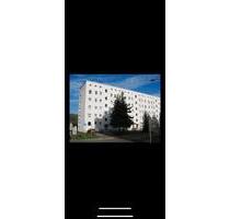 Jetzt in Greiz eiziehen und im November bezahlen 3-Zimmer-Wohnung