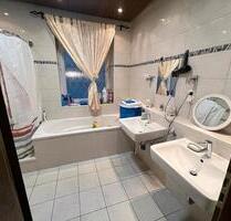 4 Zimmer-Wohnung - 990,00&nbsp;EUR Kaltmiete, ca.&nbsp; 120,00&nbsp;m&sup2; in Hattingen (PLZ: 45525)