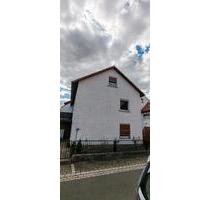 Doppelhaushälfte zu verkaufen. 1- bis 2-Familienhaus. - Küps
