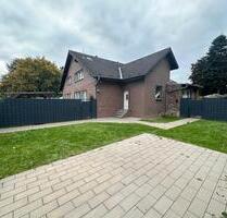 4-Zimmer Wohnung mit Garten in Neuss-Derikum (200qm) 1.Etage