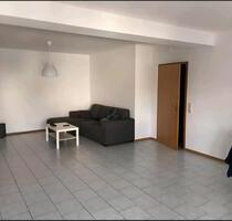 3 Zimmer, Küche ,Bad, 2x Balkon in Homberg Ohm - Homberg (Ohm)