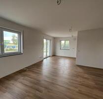 Helle 3-Zimmer Maisonette-Wohnung mit Garten in Moorenweis