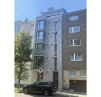 Exklusive Luxuswohnung inkl. Einbauküche und Balkon in Düsseldorf Stadtmitte