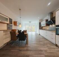 Neuwertige Wohnung in zentraler, ruhiger Lage *PROVISIONSFREI* - Marktredwitz