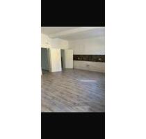 2 Zimmerwohnung im Erdgeschoss - 285,00 EUR Kaltmiete, ca.  57,00 m² in Chemnitz (PLZ: 09131) Ebersdorf