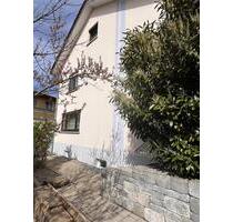 Wunderschöne Doppelhaushälfte - 609.000,00&nbsp;EUR Kaufpreis, ca.&nbsp; 140,00&nbsp;m&sup2; in Rielasingen-Worblingen (PLZ: 78239)