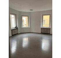 Helle 3 12 Zimmer Wohnung - 600,00 EUR Kaltmiete, in Amberg (PLZ: 92224)