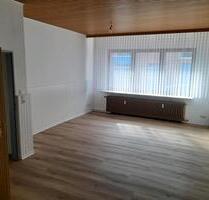 Soltau - 2 Zi. Wohnung - renoviert - zentrale Lage mit Garage