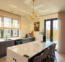 Einfamilienhaus - 735.000,00 EUR Kaufpreis, ca.  210,00 m² in Bruchmühlbach-Miesau (PLZ: 66892)