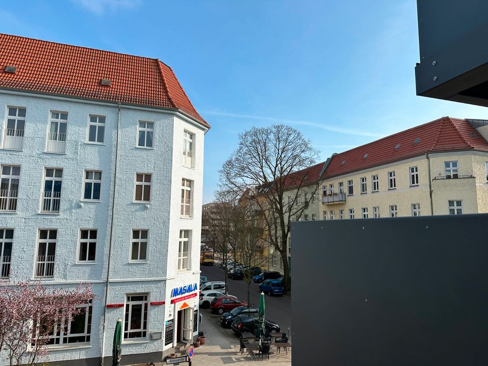 Cozy furnished apartment with balcony | gemütlich eingerichtete W - Berlin Treptow-Köpenick