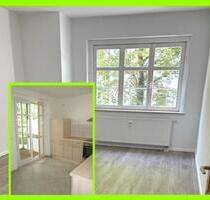 Erstbezug nach Renovierung - Helle große Wohnküche mit moderner Einbauküche - Balkon - neues Laminat - Chemnitz Ebersdorf