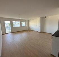 3-Zimmer-Wohnung, offene Wohnküche, lichtdurchflutet, kernsaniert - Bergheim