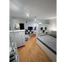 Vollmöblierte 1-Zimmerwohnung Nähe Marienplatz - Stuttgart Lehen