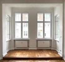 Repräsentative 3 Zi- Altbauwohnung in Bestlage - Berlin Pankow