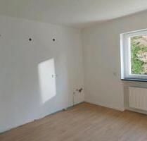 4 Zimmer Wohnung mit Balkon - 800,00 EUR Kaltmiete, in Ebnath (PLZ: 95683)