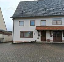 großzügige Doppelhaushälfte in HeudorfScheer