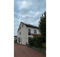 Reiheneckhaus, 134qm, 2x Garten, 3x Bäder renoviert, Einbauküche - Langenfeld (Rheinland)