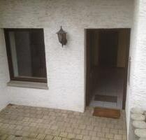 2-Zimmer Wohnung 75qm Ortsrand von HofSaale mit Einbauküche